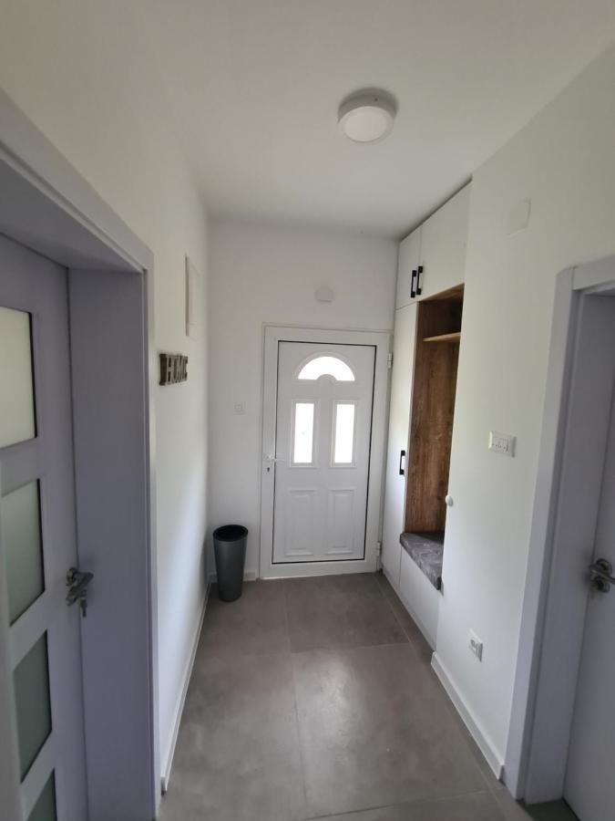 Apartment Nikcevic Tivat Kültér fotó