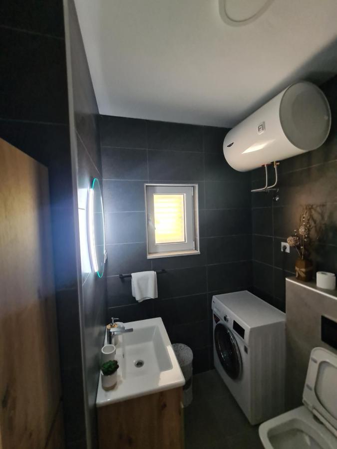 Apartment Nikcevic Tivat Kültér fotó