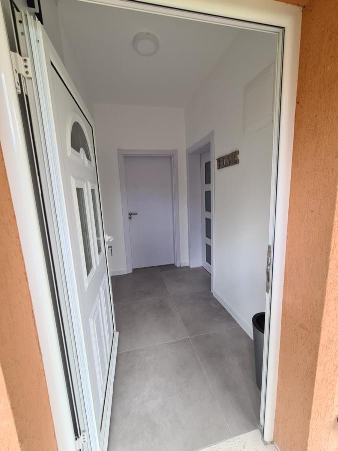 Apartment Nikcevic Tivat Kültér fotó