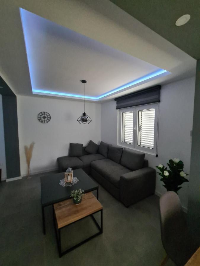 Apartment Nikcevic Tivat Kültér fotó