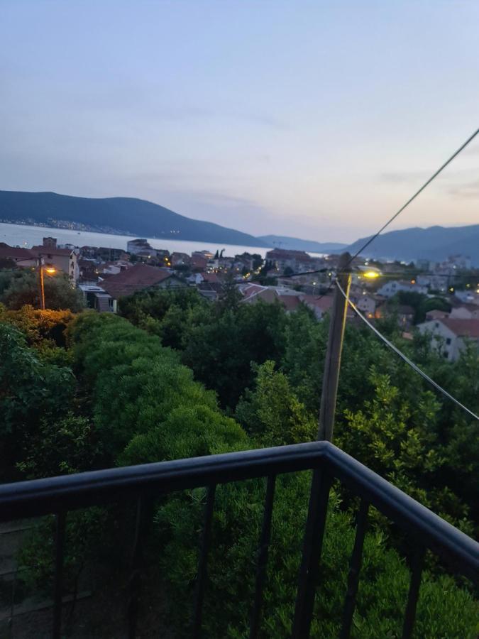 Apartment Nikcevic Tivat Kültér fotó